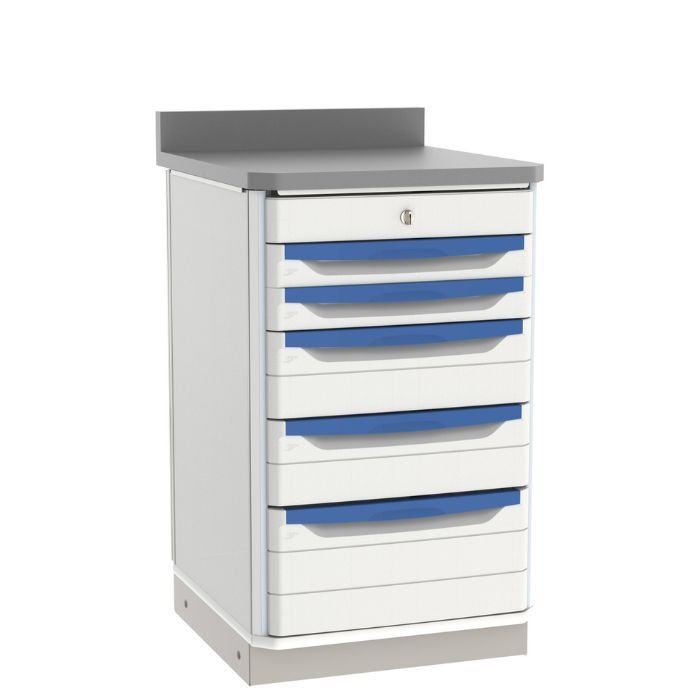 Estación de trabajo de polímero Starsys® diseñada para centralizar la organización, almacenamiento y preparación de insumos y equipos en áreas de atención médica, laboratorio o servicios auxiliares.