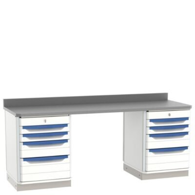 Estación de trabajo Starsys® diseñada para centralizar la organización, almacenamiento y preparación de insumos y equipos en áreas de atención médica, laboratorio o servicios auxiliares.